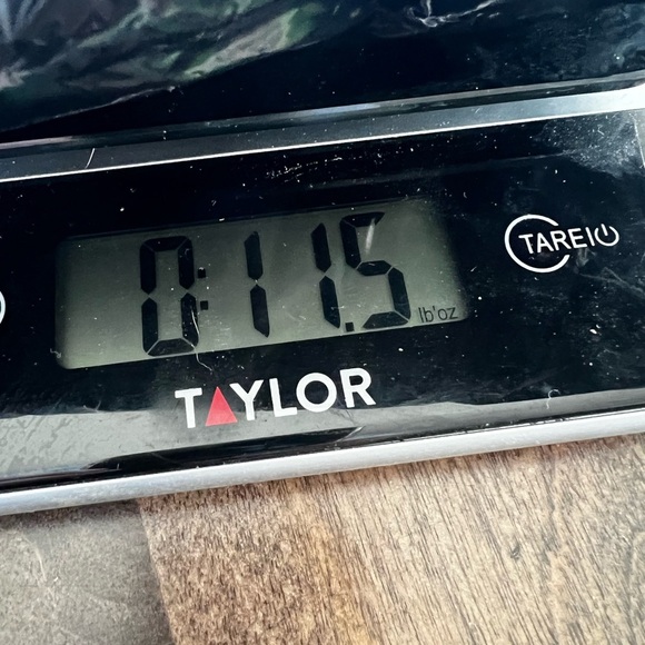 Old Navy Rockstar Maroon Mid Rise Skinny Jeans Size 0 - Picture 9 of 9